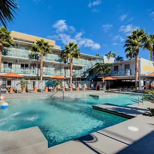 Hotel Oasis At Gold Spike (adults Only) ***