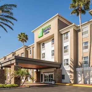 Hotel Express & International Airport By Ihg **